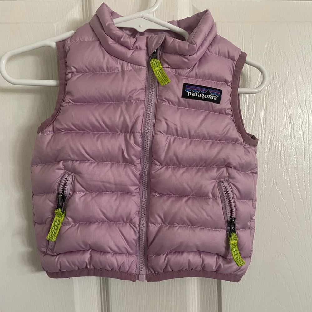 Patagonia girls zip up vest 3-6 months purple pink lavender